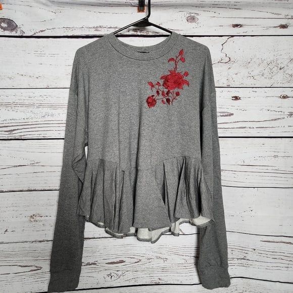 Petersyn Asher Gray Long Sleeve Peplum Shirt Medium NWT - Picture 2 of 4